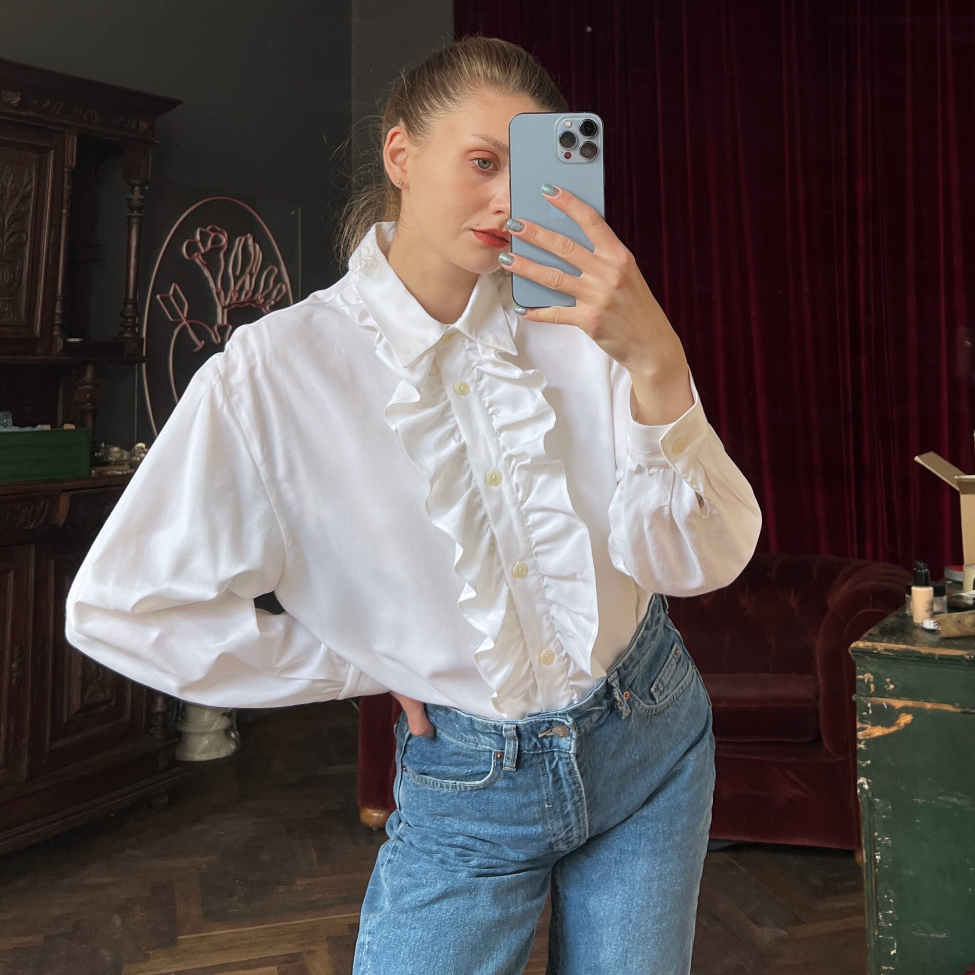 mymeheartbeto  classic ruffle blouse