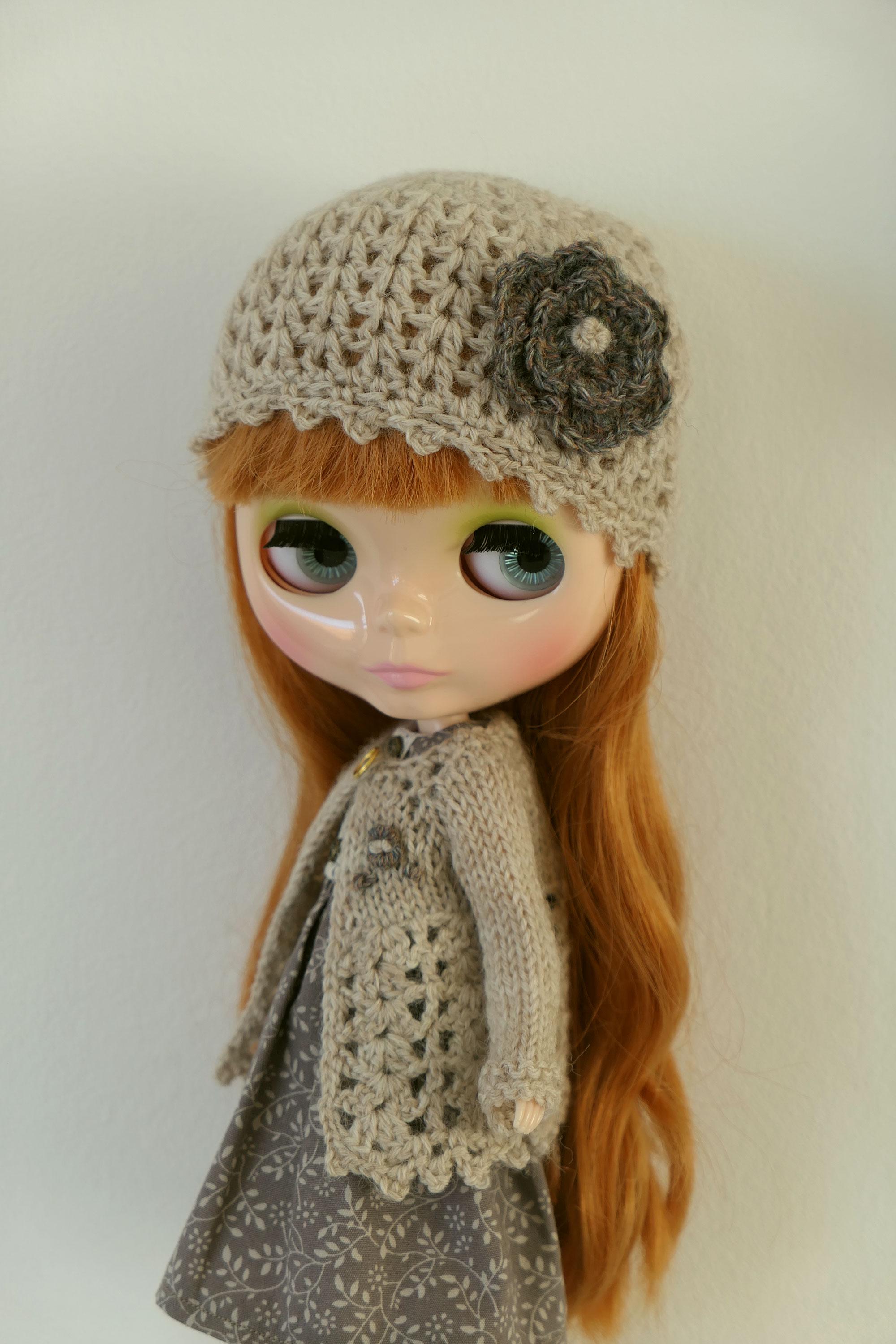 BLYTHE CARDIGAN and HAT.  Blythe top, blythe clothes. blythe outfit, blythe sweater, blythe cardigan