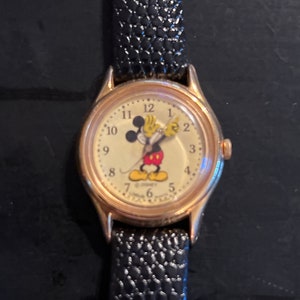 reloj de mickey mouse antiguo