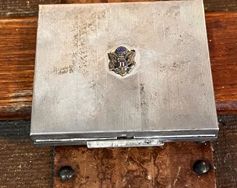 Vintage Powder Compact: U.S. Marine Corps 