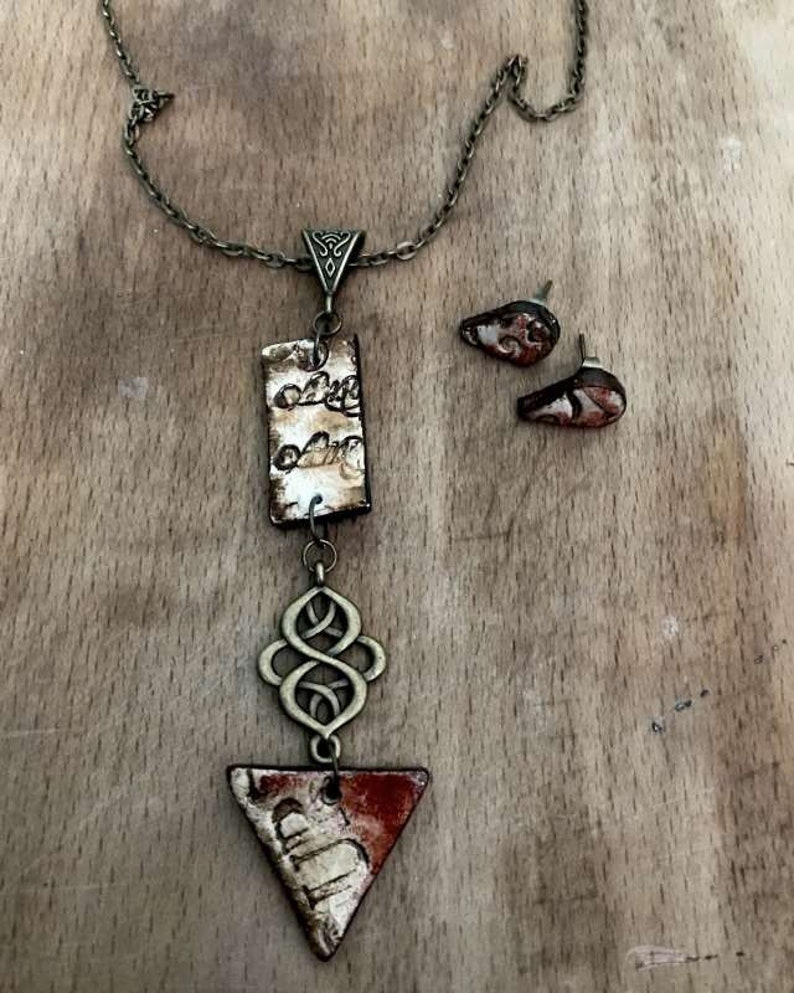 Boho Long Necklace For Women Hand Painted Pendant Necklace With Small Stud Earrings One Of A Kind Handpainted Jewelry Gift