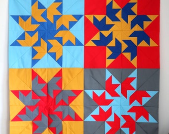 Vliegquiltpatronen: twee quiltpatronen met cirkelvormige/vliegende zwaluwen op papier