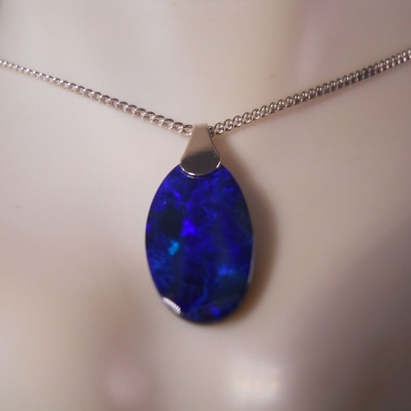 18k White Gold 3.81ct Carats Rainbows of Colors Australian Boulder Opal Black Opal Doublet Necklace Pendant 3/4" inches 19mm by 8.5mm