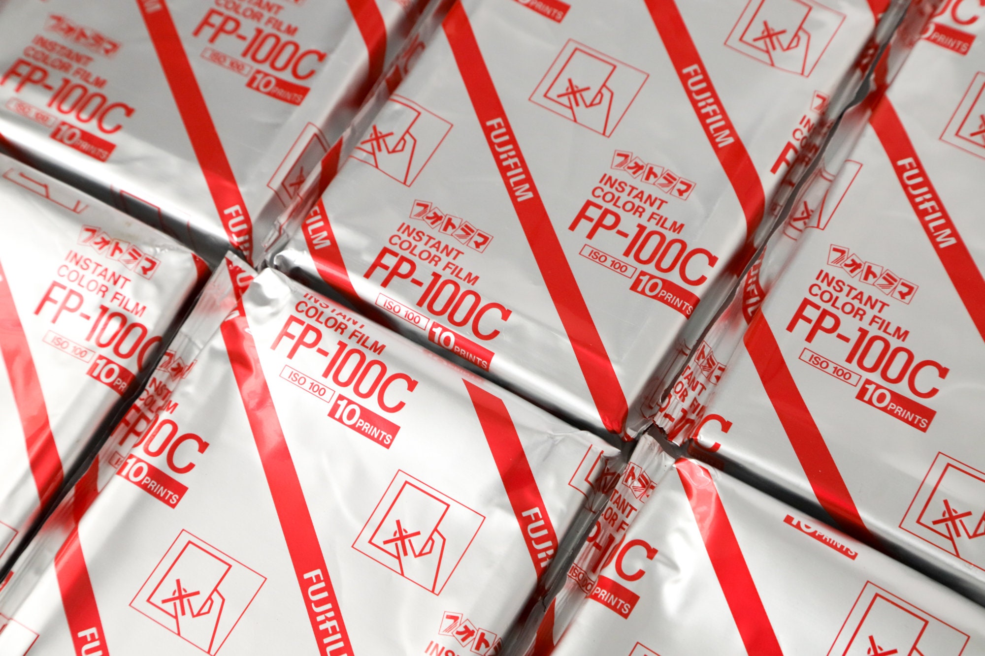 Unopened Fujifilm Fuji Fp-100c×11pac + FP-3000B ×1 Instant Color Unopened Fujifilm Fuji Fp-100c×11pac + FP-3000B ×1 Instant Color