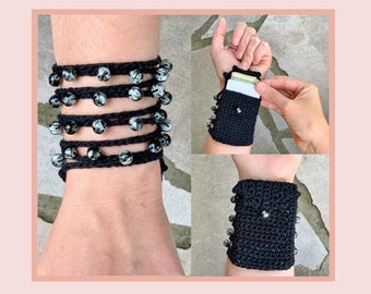Petite Pocket **PDF File, NOT a finished product**, crochet wrist wallet, wallet, crochet pattern, no sew, one piece crochet