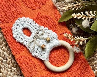 Crochet towel topper, towel ring, towel holder, towel topper for cabinet knob, Hobnob Towel Holder
