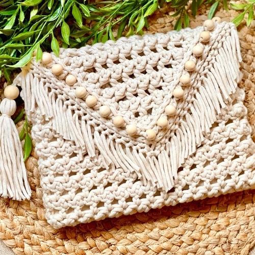 The Coco Clutch, **PDF pattern only, NOT a finished product**, crochet pattern, crochet clutch, faux macrame, crochet bag, purse