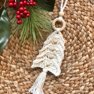 The Tasseled Tannenbaum, **PDF pattern only, NOT a physical item**, digital crochet pattern, Boho Christmas Ornament