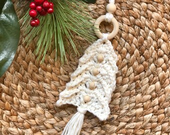 The Tasseled Tannenbaum, **PDF pattern only, NOT a physical item**, digital crochet pattern, Boho Christmas Ornament