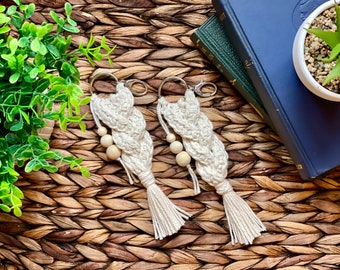 The Braided Keychain, **PDF pattern only, NOT a finished product**, easy crochet keychain pattern, faux macrame keychain, boho crochet