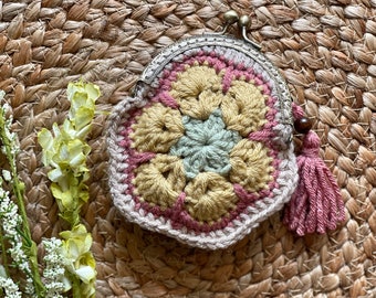 African Flower Pouch, **pdf crochet pattern only, NOT a finished product**, crochet change purse, motif coin purse