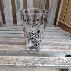 Minnie Mouse Sketch Book Glass Retro Walt Disney Memorabilia Art