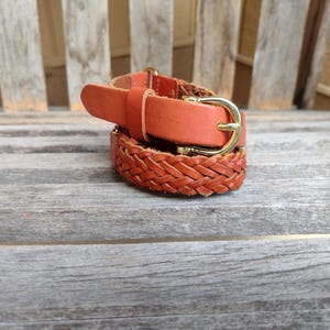 Abercrombie & Fitch Belt Women Medium Red Sequin Leather Boho Festival Y2K‎ Abercrombie & Fitch Belt Women Medium Red Sequin Leather  main image 3