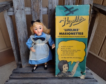 Marionnettes « réalistes » de Hazelle, poupée Alice au pays des merveilles, pièce de théâtre de marionnettes rétro vintage, numéro 920, hauteur 19 pouces, boîte d'origine