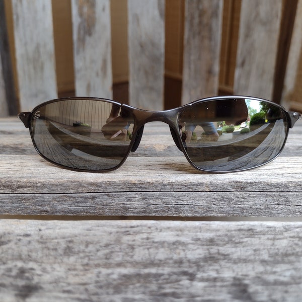 Serengeti Dark Gunmetal Wrap Sunglasses with Photochromatic Lens Retro Vintage Glasses Style Vedi Color 7193 Made in Italy