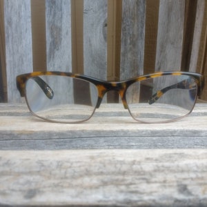 Vintage Oakley Black Tortoise Shell Eyeglasses (Frames Only) Style Irreverent Style Number OX1062