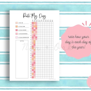 K&ouml;nnte beinhalten: Ein wei&szlig;es "Rate My Day" Planungsblatt mit einem Raster f&uuml;r t&auml;gliche Bewertungen. Das Blatt enth&auml;lt ein farbcodiertes Sternebewertungssystem und den Text "Rate how your day is each day of the year!" auf einer rosa Form.
