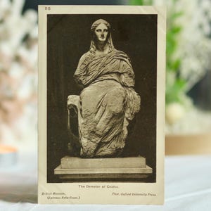 Cartolina antica del British Museum: Demetra. Fotografia d'epoca autentica. Scultura greca antica. Interesse classico. Vittoriana. Circa 1890.