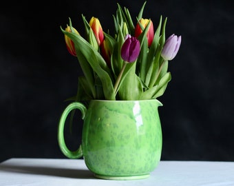 Vintage Modernist jug. Medium-large sized. Classic 1930s shape. Pea green. Flower vase. Wide necked. Rounded. Circa 1930.