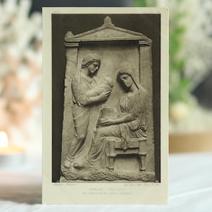Cartolina antica del British Museum: Madre e bambino. Fotografia d'epoca autentica. Scultura greca antica. Stile classico. Vittoriano. Circa 1890.