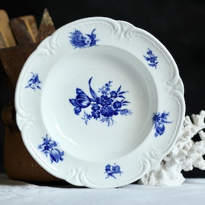 Pair of early Victorian dinner plates. Dated 1852. Antique. Transferware. Stoneware china. Blue + white. Pottery. Ceramic. Mid 1800s.