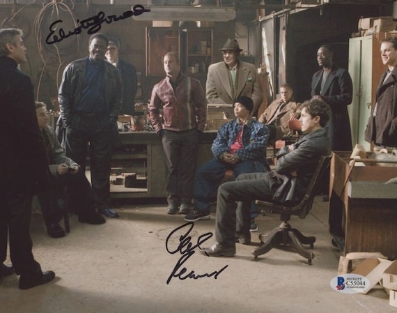 Carl Reiner (D. 2020) & Elliott Gould Signed "Oceans Twelve" 8x10 Photo (Beckett COA)
