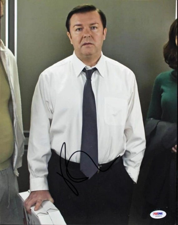 Ricky Gervais Signed "The Office" 11x14 Photo (PSA COA) David Brent