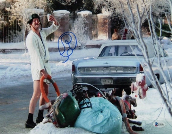 Randy Quaid Signed "Christmas Vacation" 11x14 Photo (Beckett COA) Beckett Witnessed