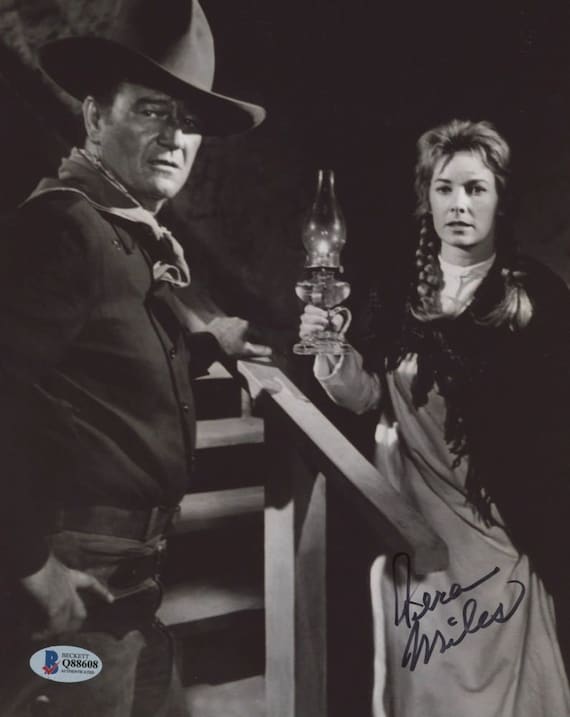Vera Miles Signed "The Searchers" 8x10 Photo (Beckett COA) Laurie Jorgensen
