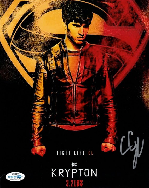 Cameron Cuffe "Krypton" Signed 8 x 10 Photo (AutographCOA COA)