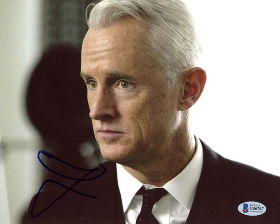 John Slattery Signed "Mad Men" 8x10 Photo (Beckett COA)