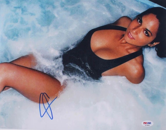 Olivia Munn Signed 11x14 Photo (PSA COA)