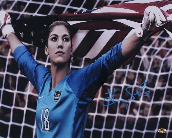 Hope Solo Signed Team USA 16x20 Photo (MAB Hologram)