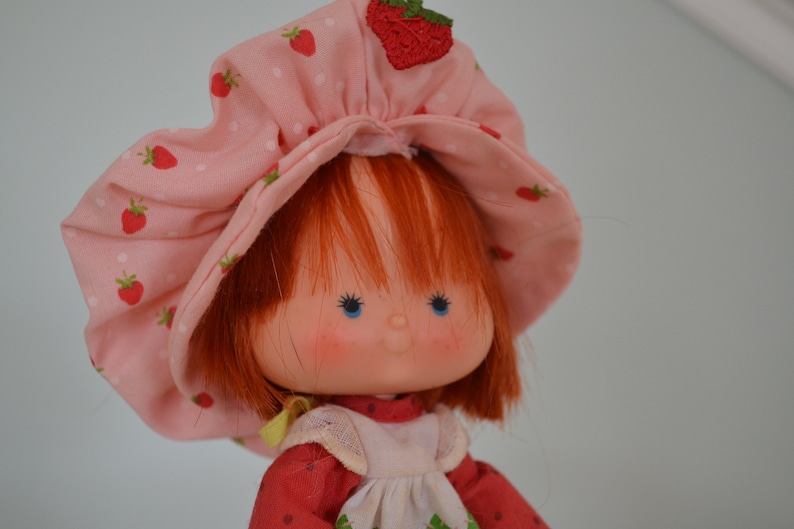 1980 Vintage Strawberry Shortcake STRAWBERRY SHORTCAKE