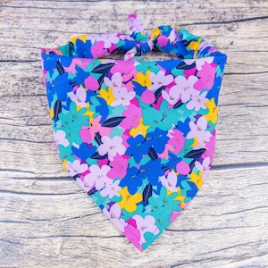 Vibrant Floral Dog Bandana Green & Pink | Tie On Dog Scarf | Spring Dog Bandana | Girl Dog Bandana | Flower Dog Accessory | Gift for Dogs