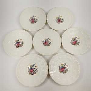 7 Vintage Wedgwood Tintern Wellesley Soup Bowl Saucers - 7&quot;
