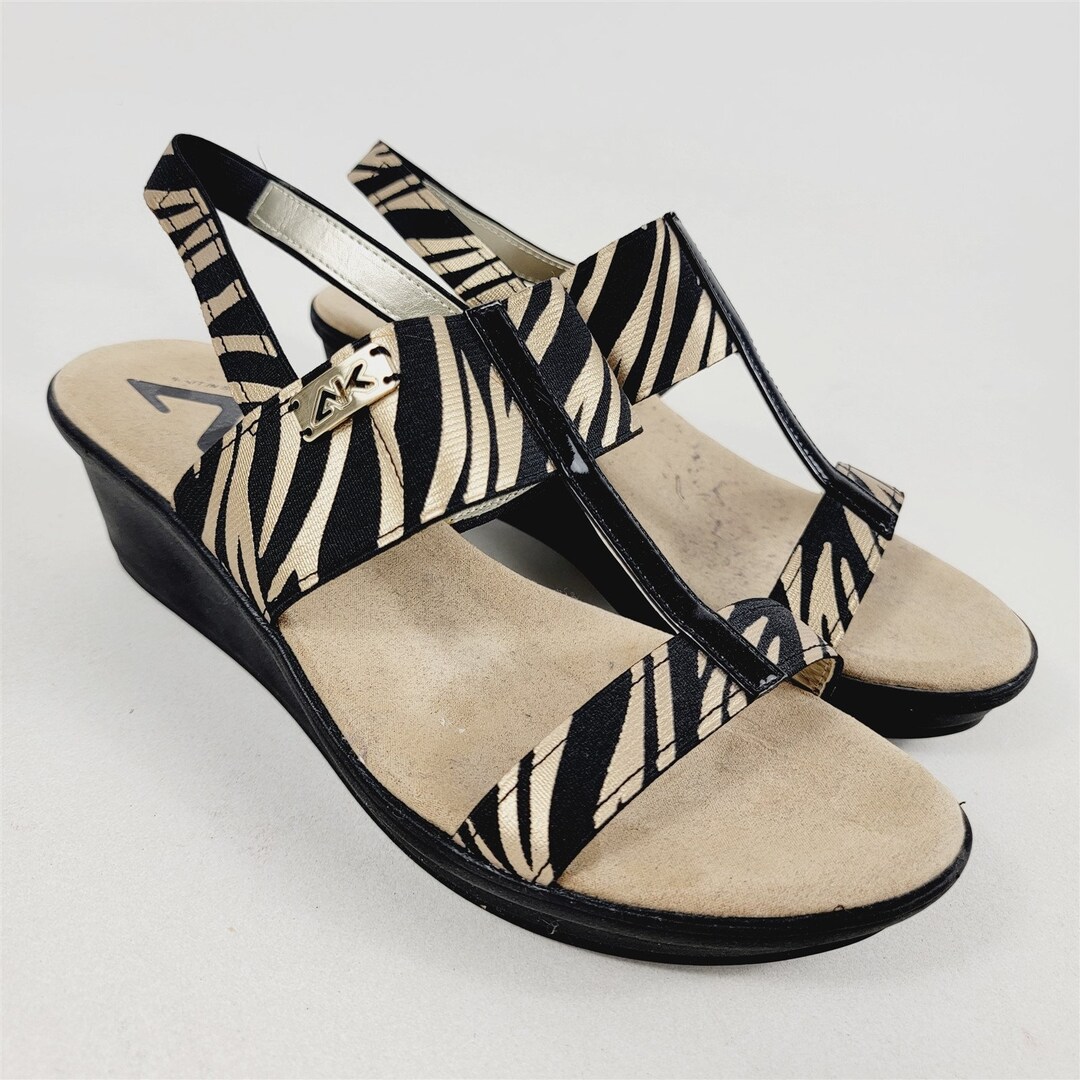 AK Anne Klein Size 8 Women's Black Animal Print Wedge Shoes