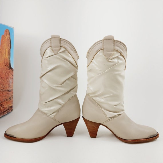 Vintage Laredo Cream Beige Leather Cowboy Boots -… - image 4
