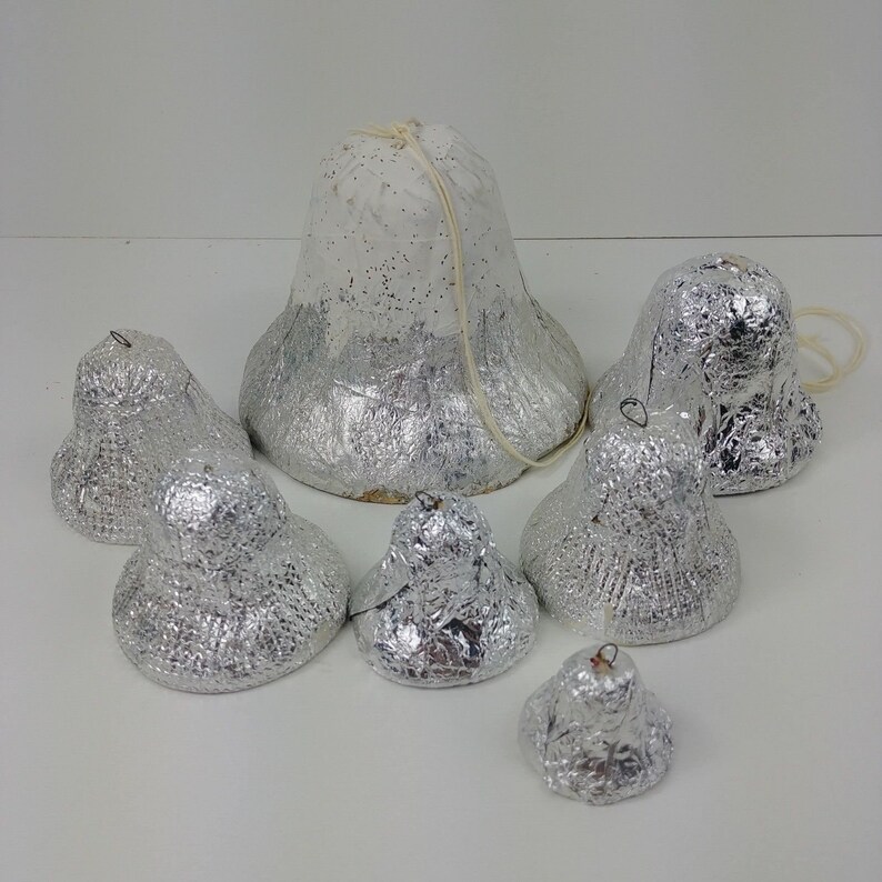 7 Vintage Foil Leaf Paper Mache Craft Japanese Overstock Replacement Bells 23