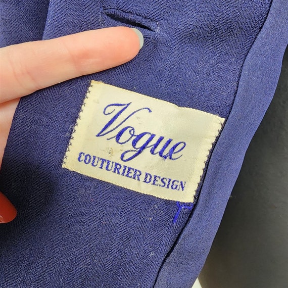 Vintage 1950s Vogue Couturier Design Navy Blue Ja… - image 10