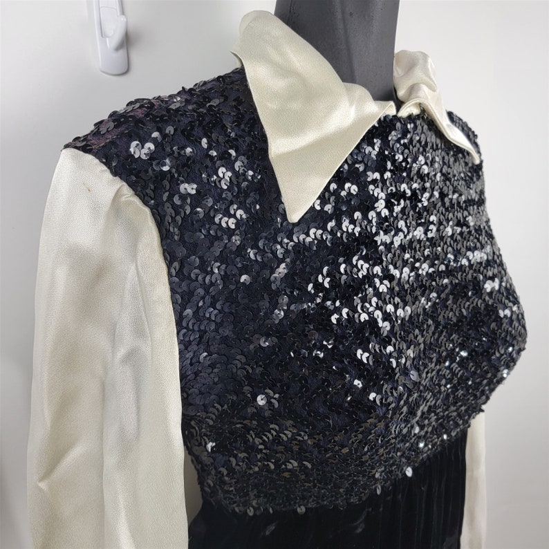 Vintage 1970s Long Velvet Sequin Gown Dress Long Sleeved & Collared image 3