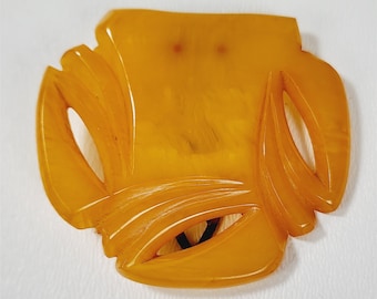 Vintage Yellow Catalin Bakelite Swirl Carved Dress Lapel Clip