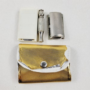 Vintage Gillete Travel Safety Razor with Plastic Case