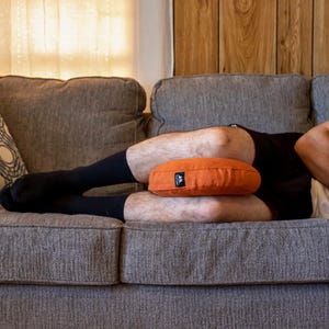 Knee Pillow for Side Sleepers – Millet Hull Core for Adjustable Hip & Lower Back Support