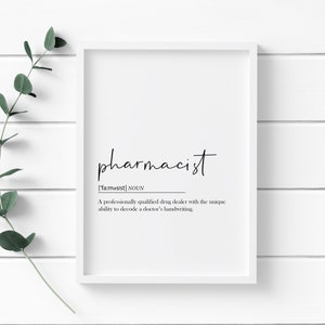 PHARMACIST DEFINITION PRINT - Pharmacist gift, trainee pharmacist | Pharmacist cards | Pharmacist card | Pharmacist quote | Pharmacist gift