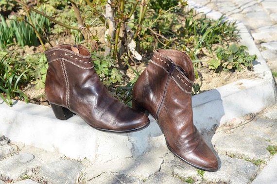 womens vintage ankle boots
