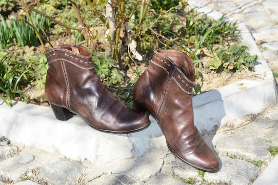 ladies ankle riding boots