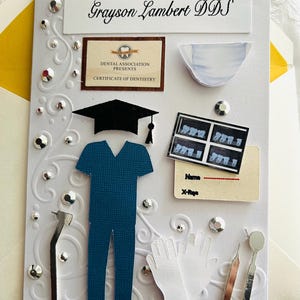 Tarjeta de felicitaciones para graduados de odontología/para él/para ella/para hijo/para hija/