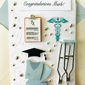 Tarjeta de felicitación personalizada para graduados de fisioterapia