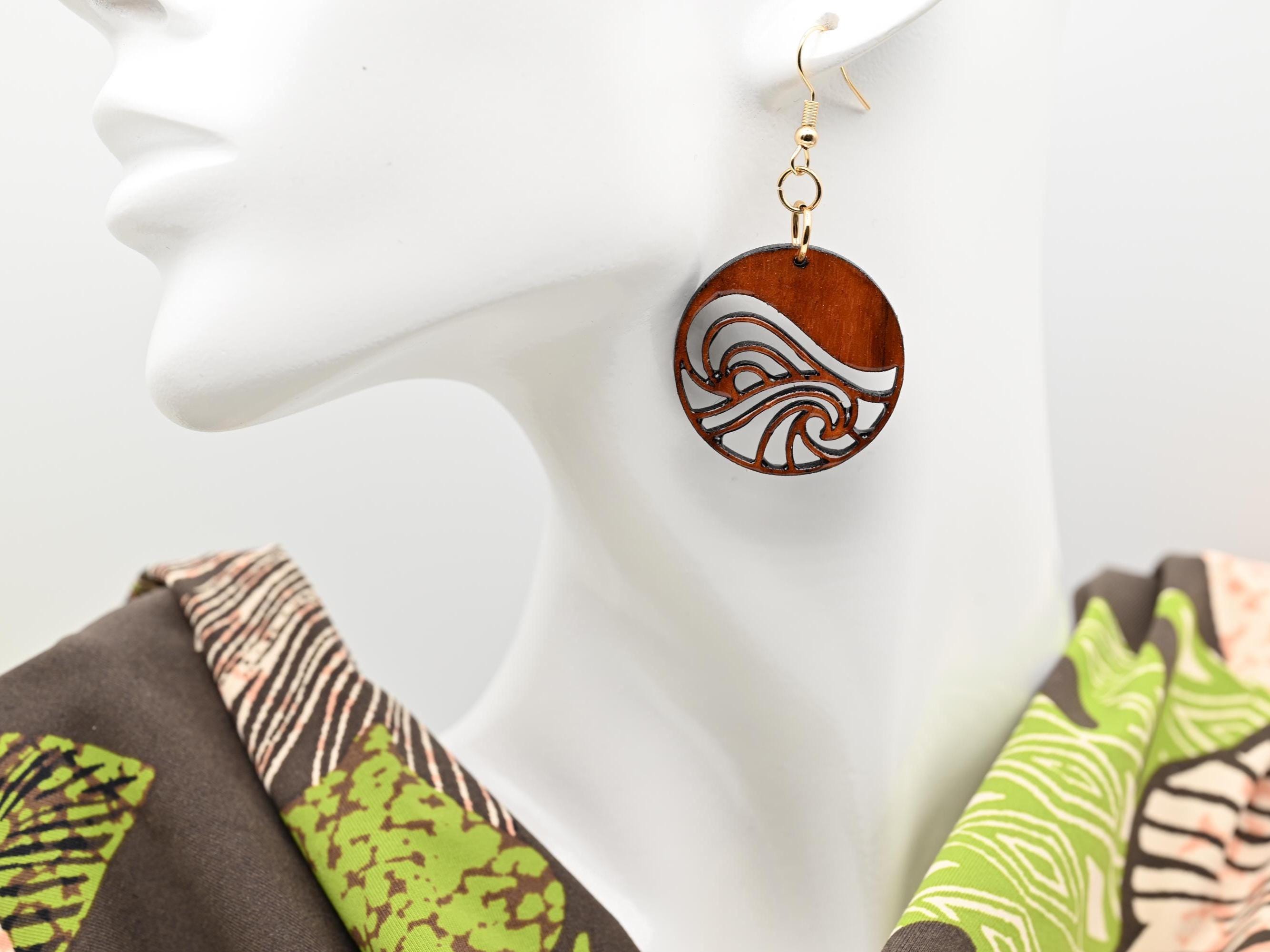 ?Handmade? KOA wood hair barrette with a Hawaiian shell decor Koa Wood Barrette - Etsy main image 3